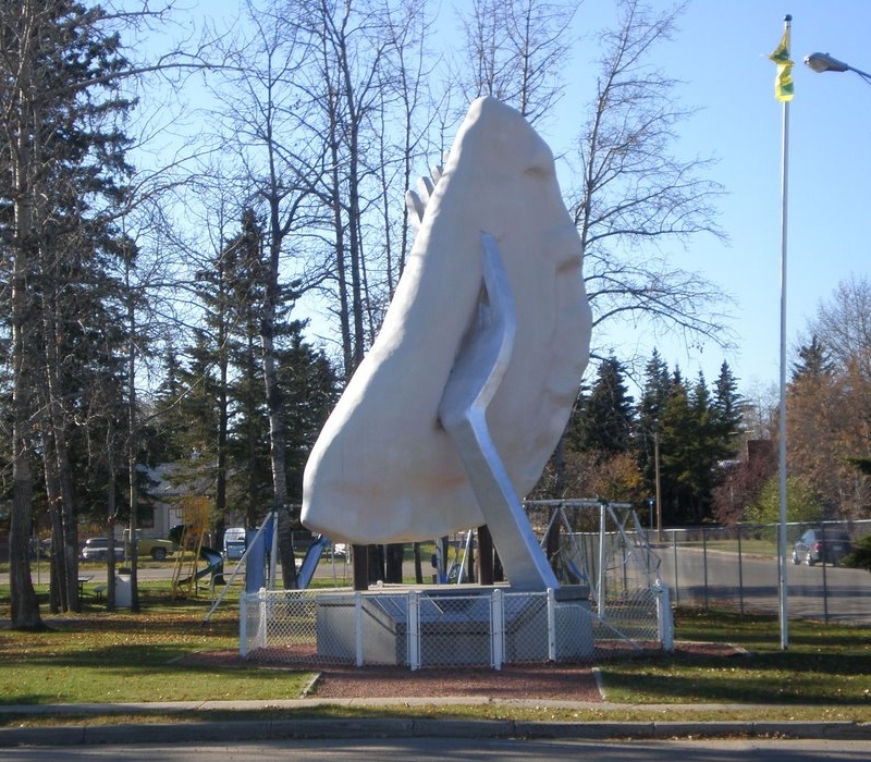 памятник варенику